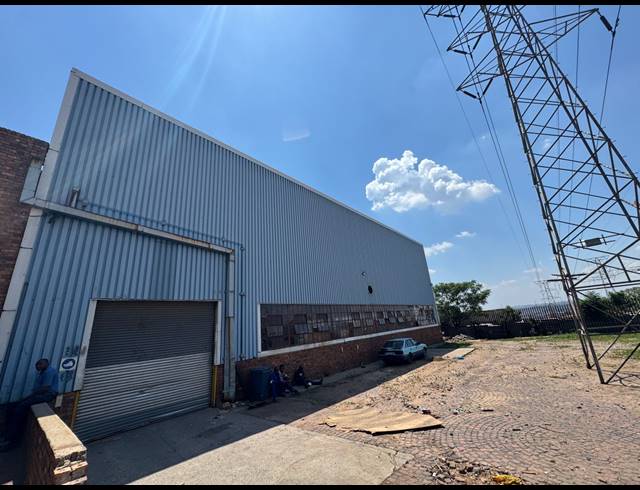2,973M² WAREHOUSE FOR SALE IN KEW